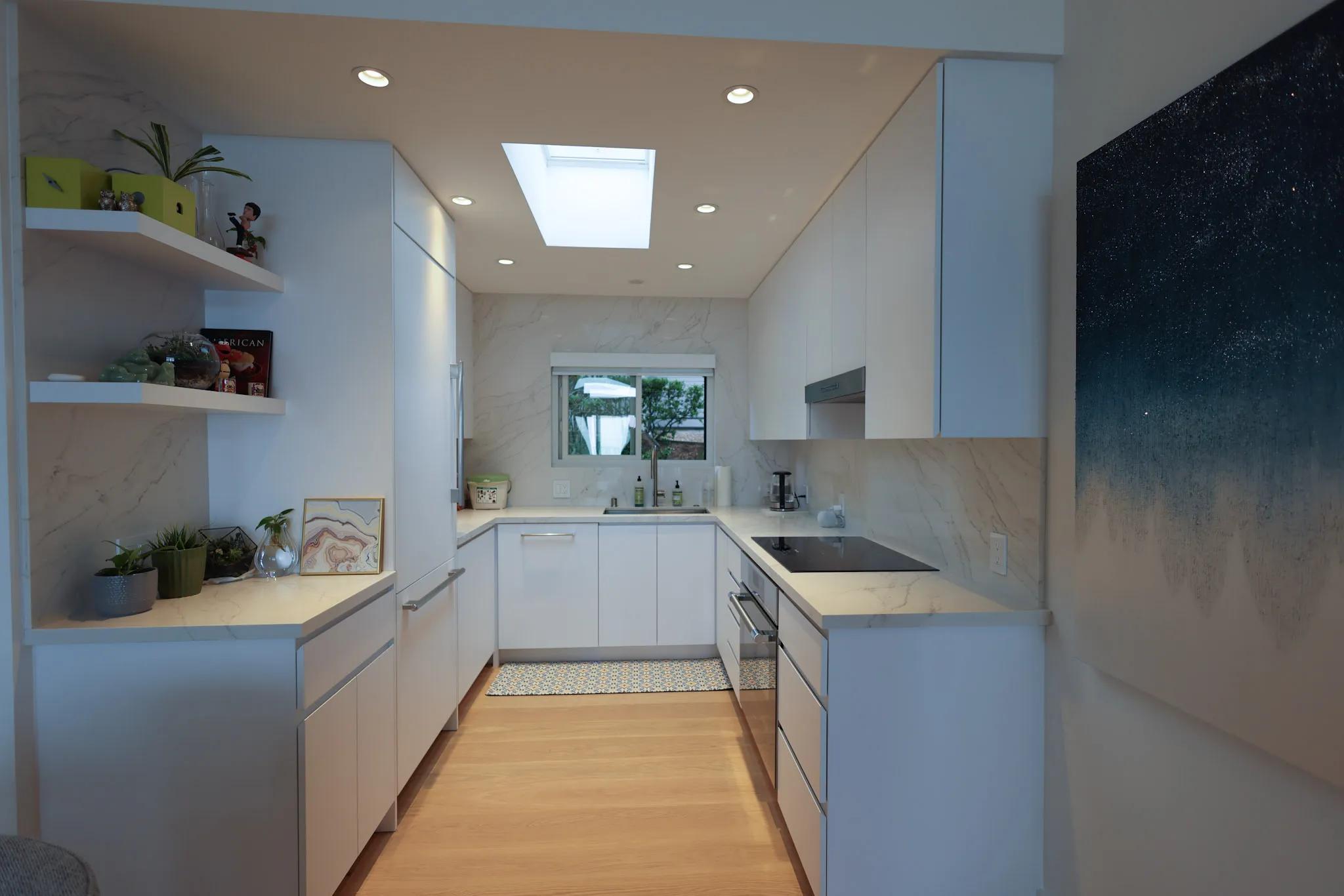 A beautiful kitchen renovation, the result of M Bay Area's care and attention to detail.